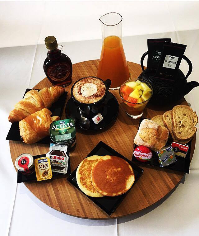 PETIT DEJEUNER 