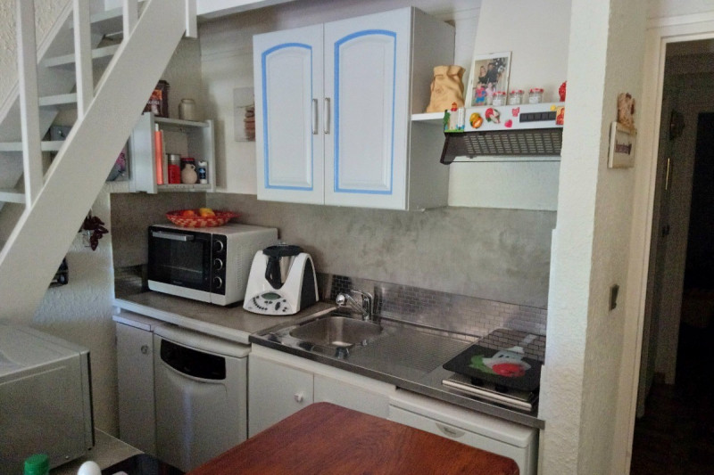 Juste a cote de la grande bleue_6